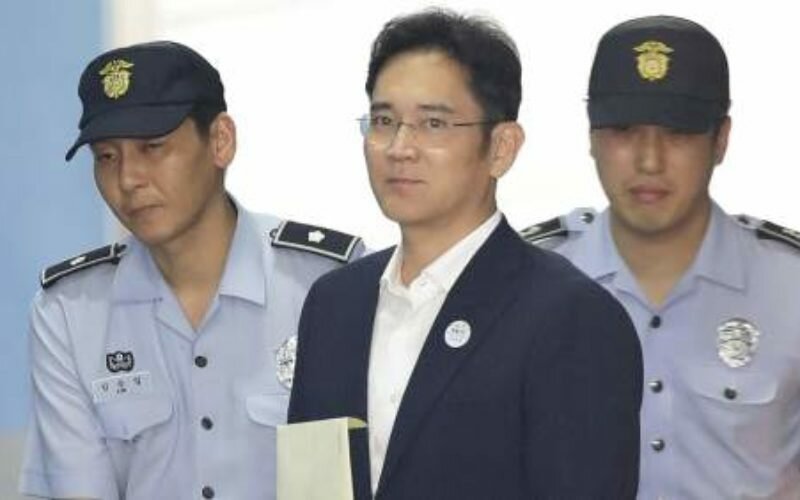 Por soborno, herederos de Samsung fue condenado a 5 años de prisión